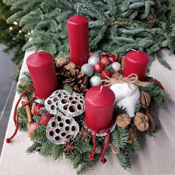 Zapalenie prvej adventnej sviece