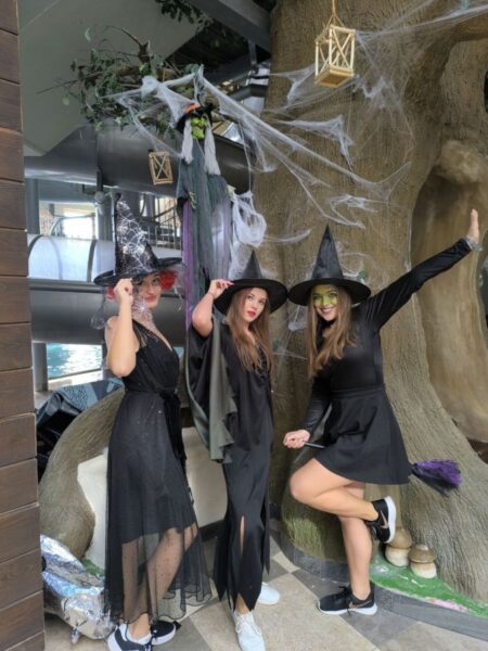 Skola zahad a halloweenskej zabavy